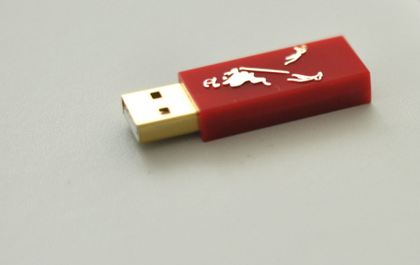 Uszkodzony pendrive Johnny Walker